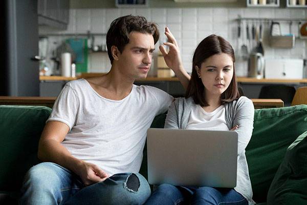 Dấu hiệu vợ ngoại tình chính xác dễ dàng nhận biết 1 Dấu hiệu vợ ngoại tình