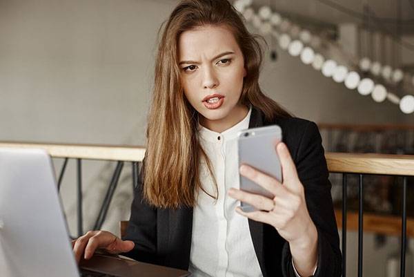 Dấu hiệu vợ ngoại tình chính xác dễ dàng nhận biết 5 Thích quyết định một mình